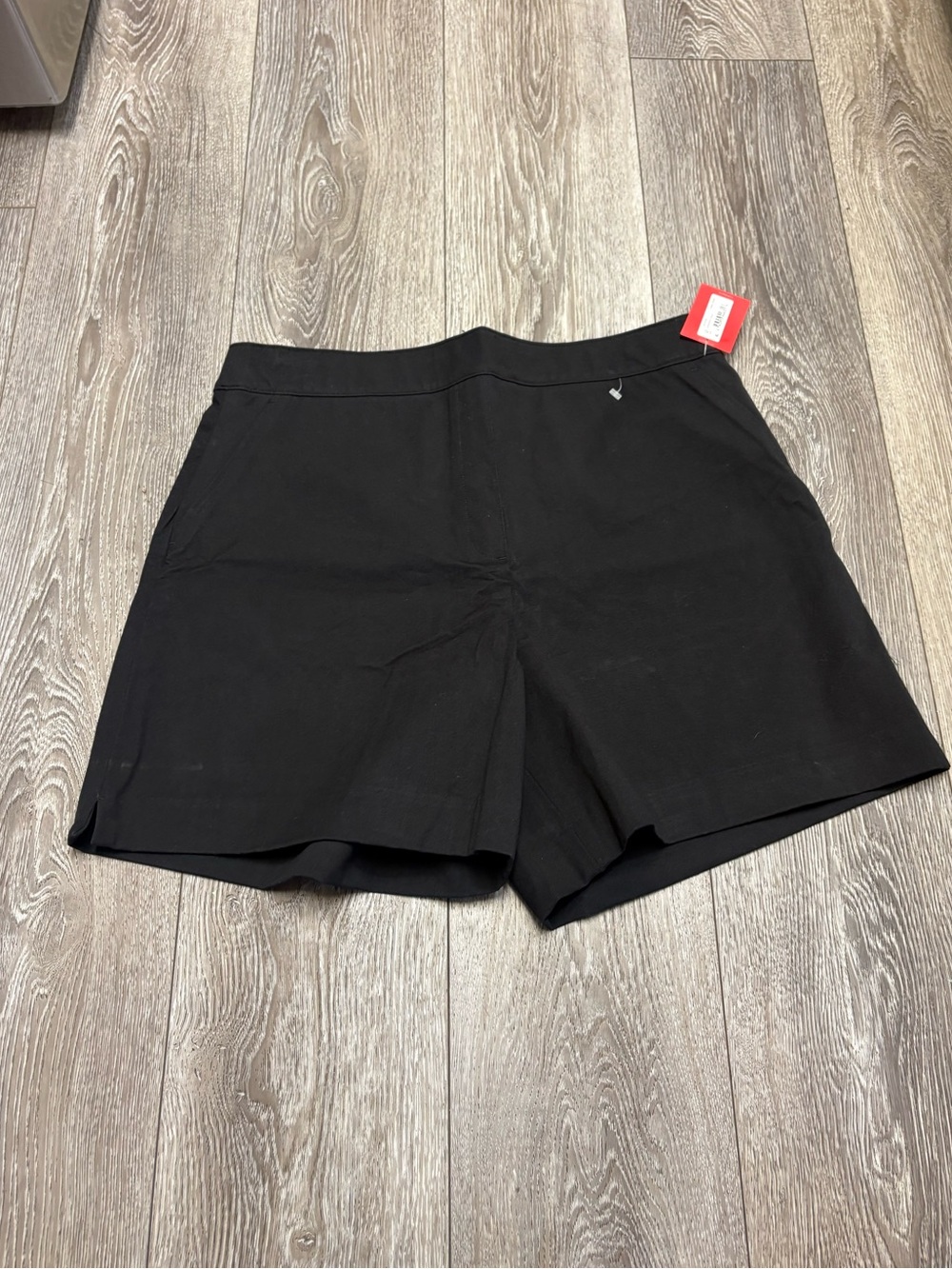 Spanx Women's Black Classic shorts size L NWT